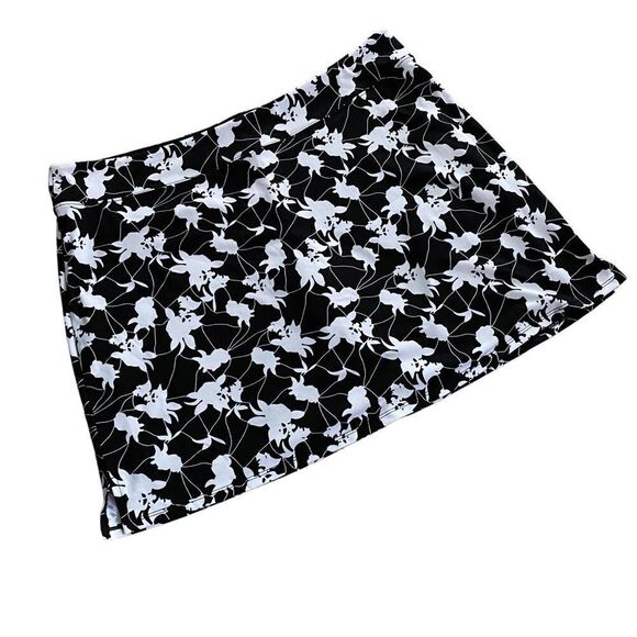 Tranquility by Colorado Clothing Pants - Skorts byTranquility by Colorado Clothing Black/White Floral  Size XL